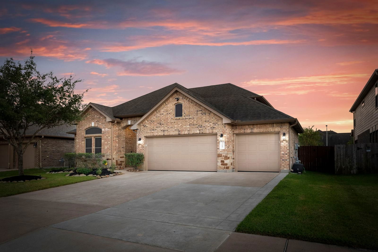 Real estate property located at 23615 Tirino Shores, Harris, Ventana Lakes Sec 4, Katy, TX, US