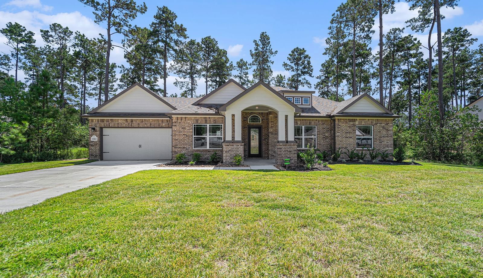 Real estate property located at 13412 Maverick Trail, Montgomery, Deer Pines, Conroe, TX, US