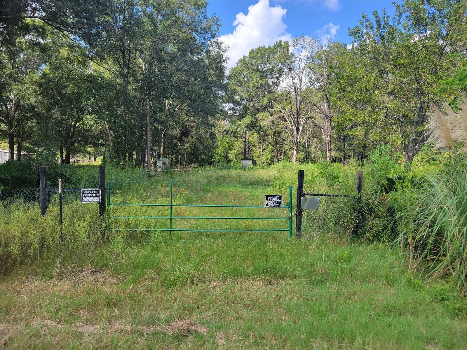 Real estate property located at 561 County Road 6881, Liberty, Meadowood Sub, Dayton, TX, US