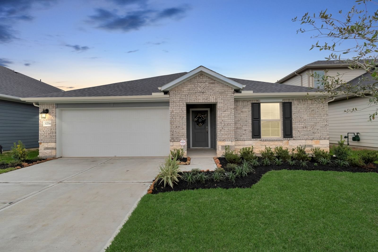 Real estate property located at 12714 Oat Grass Drive, Harris, Sweetgrass Village, Crosby, TX, US