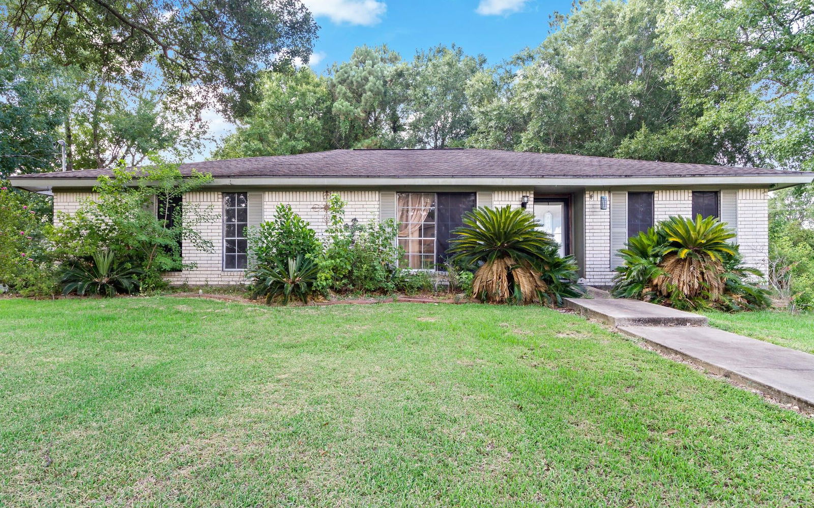 Real estate property located at 204 Bayou, Jefferson, Beaumont, TX, US
