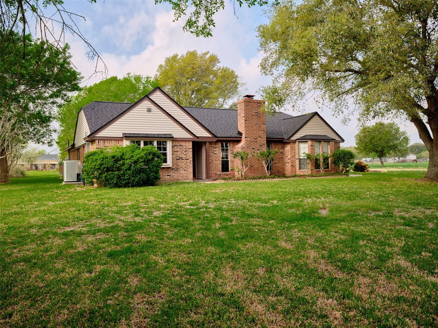 Real estate property located at 5630 Gerken, Fort Bend, Big Creek Rural Estate, Pleak, TX, US