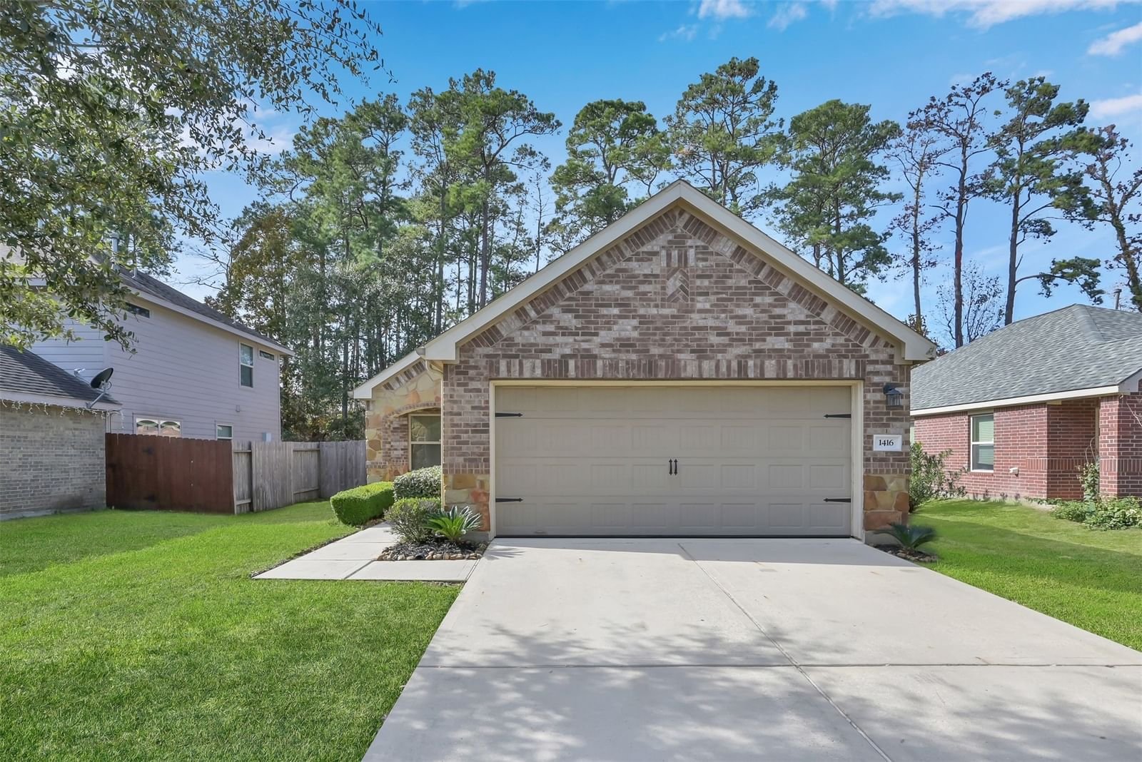 Real estate property located at 1416 Natural Pine, Montgomery, Hidden Creek, Conroe, TX, US