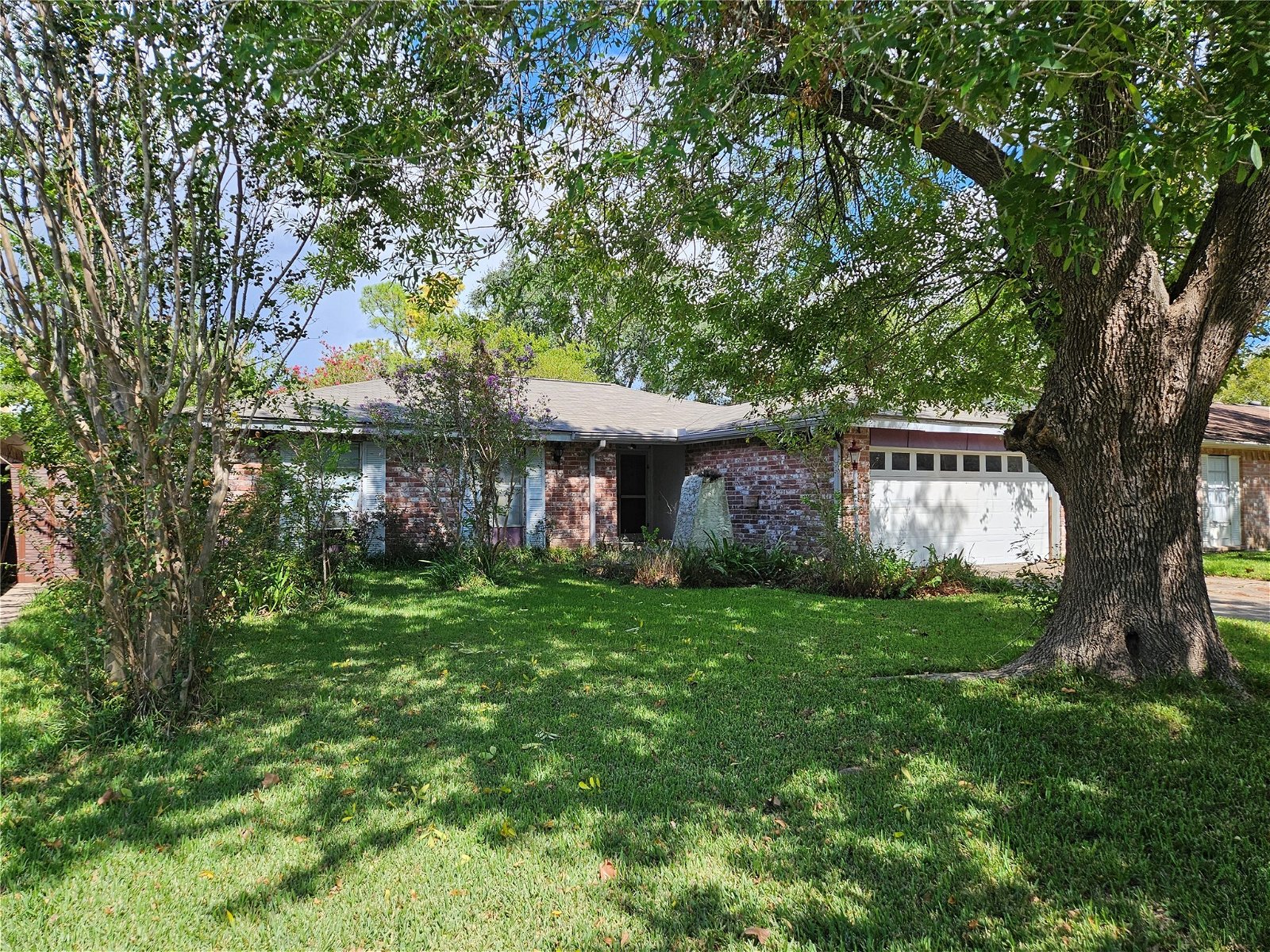 Real estate property located at 16815 Blackhawk, Harris, Forest Bend Sec 06, Friendswood, TX, US