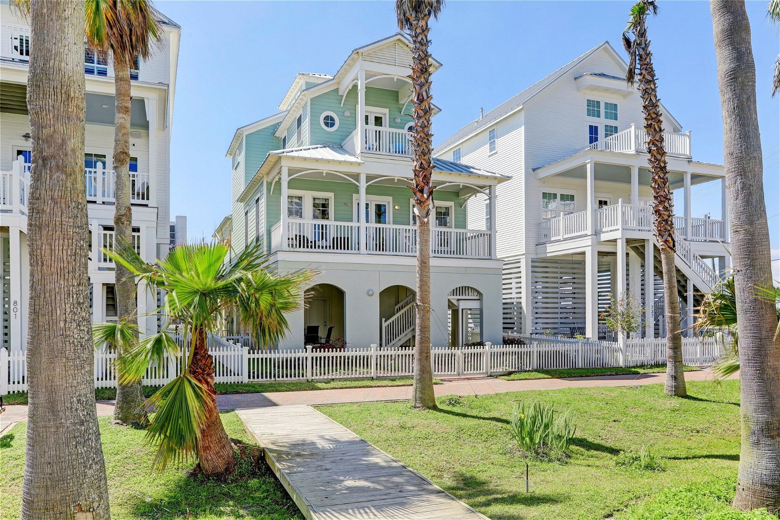 Real estate property located at 745 Shiraz, Galveston, Beachtown, Galveston, TX, US