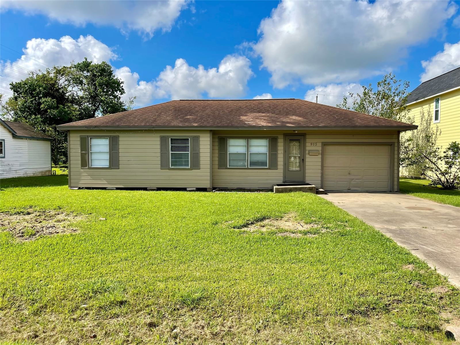 Real estate property located at 915 Avenue C, Brazoria, Velasco Freeport, Freeport, TX, US