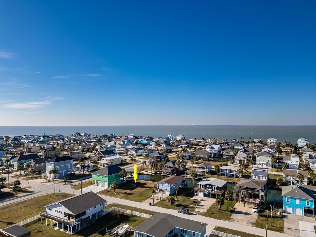 Real estate property located at 22002 Matagorda, Galveston, Sea Isle Ext 4, Galveston, TX, US