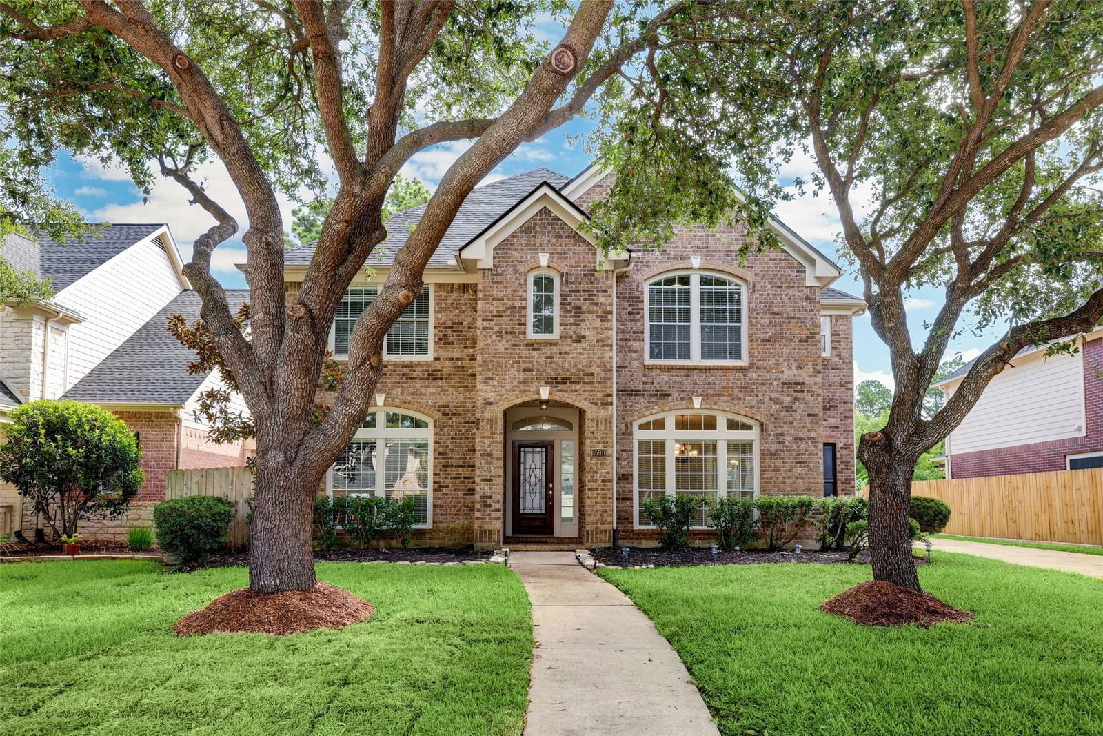 Real estate property located at 15910 Ashton Hills, Harris, Coles Crossing Sec 09, Cypress, TX, US