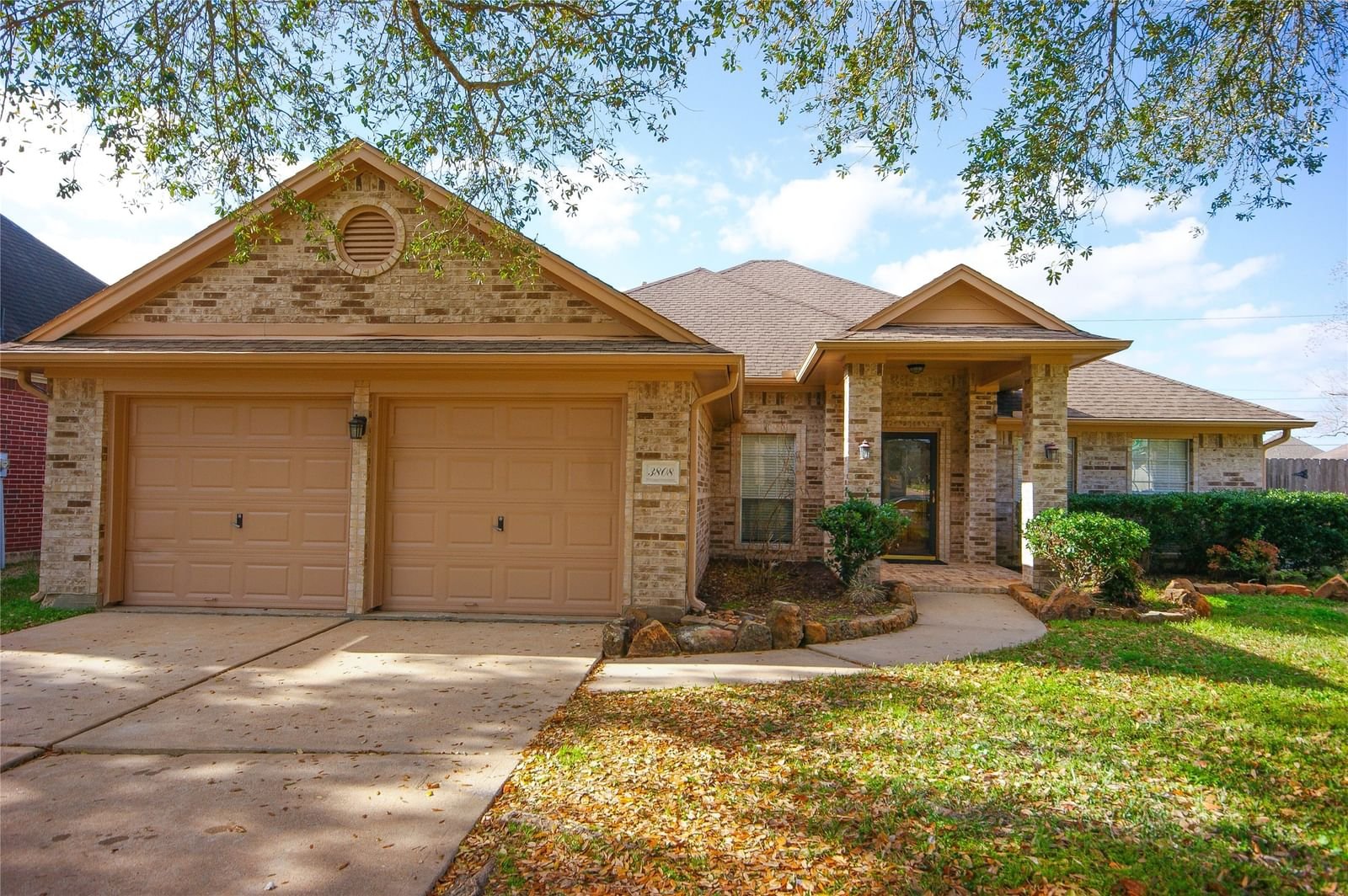 Real estate property located at 3808 Sunset Meadows, Brazoria, Sunset Lakes, Pearland, TX, US
