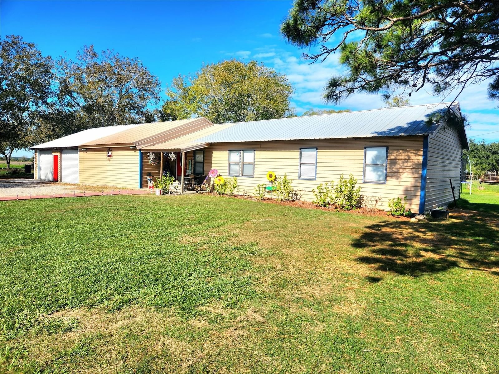 Real estate property located at 1546 County Road 323, Wharton, Louise, Louise, TX, US