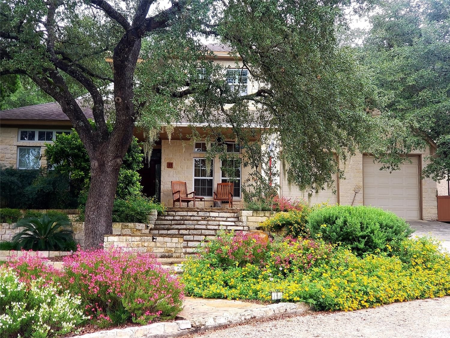 Real estate property located at 11 Tremont, Hays, Woodcreek Sec 4-A, Woodcreek, TX, US