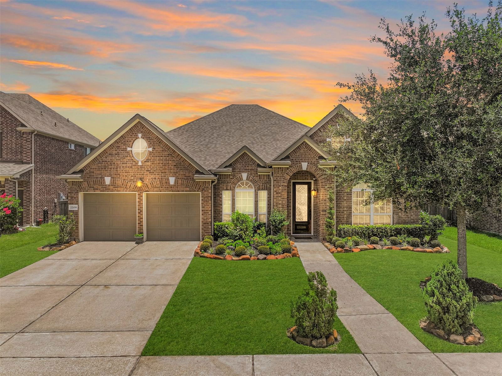 Real estate property located at 2209 Rocky Shores, Harris, RIVERSTONE RANCH, Pearland, TX, US