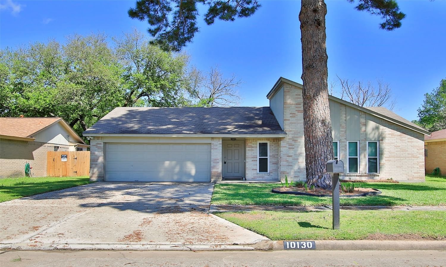 Real estate property located at 10130 Fernstone, Harris, Tallow Wood, Houston, TX, US