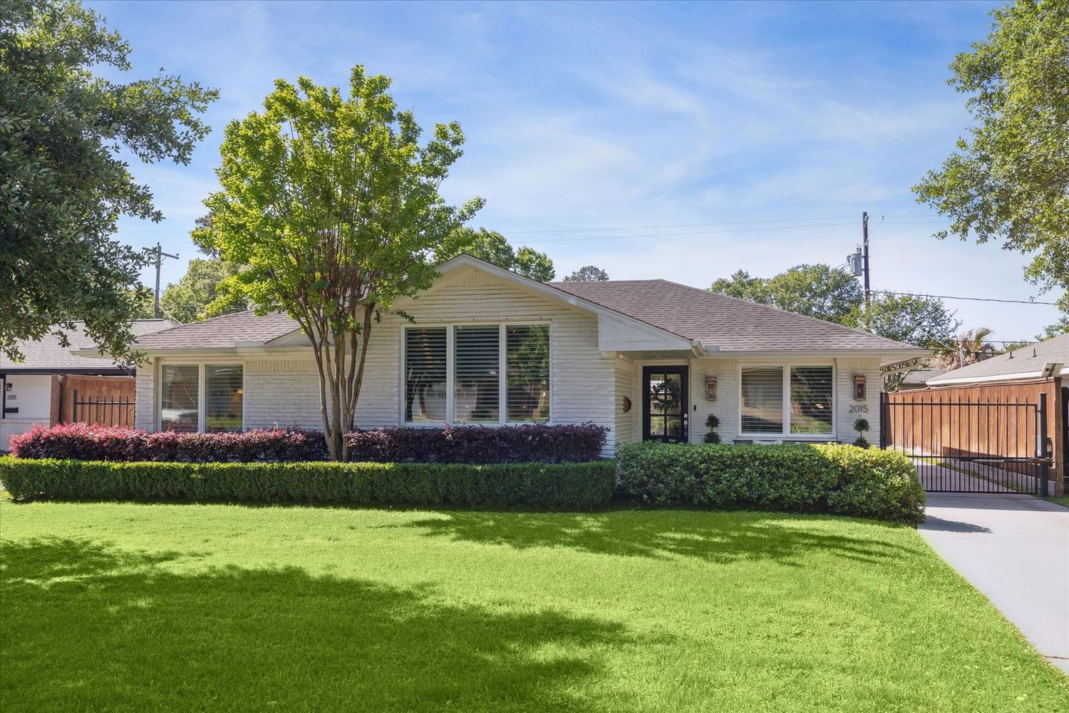 Real estate property located at 2015 De Milo, Harris, Oak Forest, Houston, TX, US