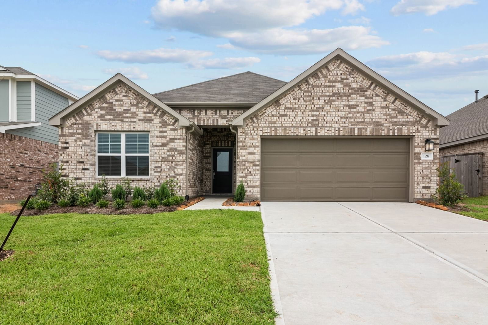 Real estate property located at 128 Southern Red Oak Lane, Montgomery, Magnolia Ridge, Magnolia, TX, US