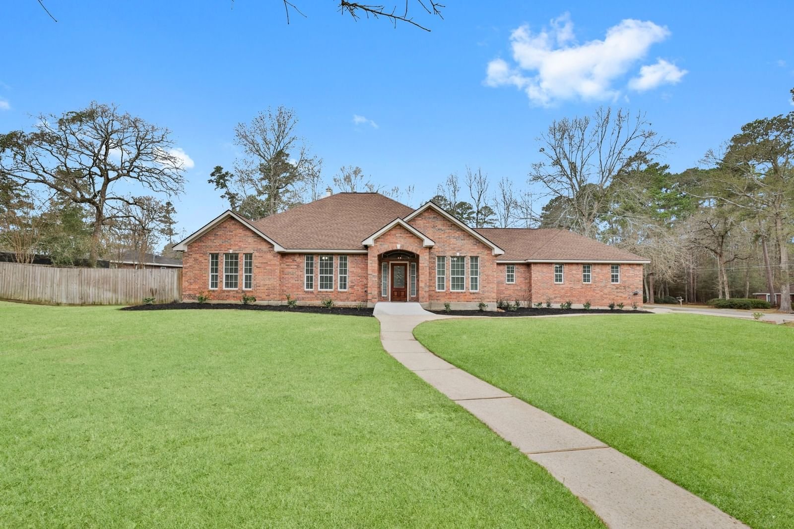 Real estate property located at 1422 Lamesa, Montgomery, Carriage Hills, Conroe, TX, US