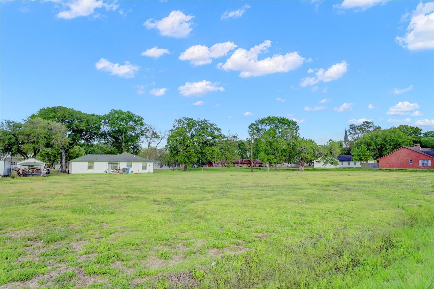 Real estate property located at 0 (Lots 3-4) 4th, Fort Bend, Beasley, Beasley, TX, US