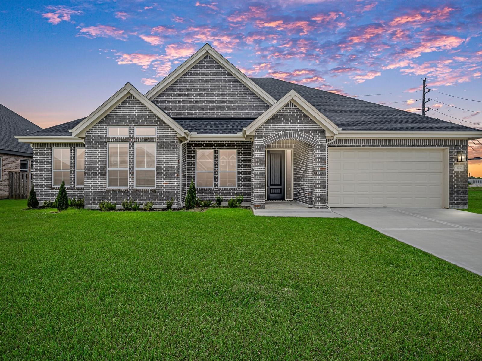 Real estate property located at 10019 Goliad, Chambers, Blue Heron Estates, Mont Belvieu, TX, US