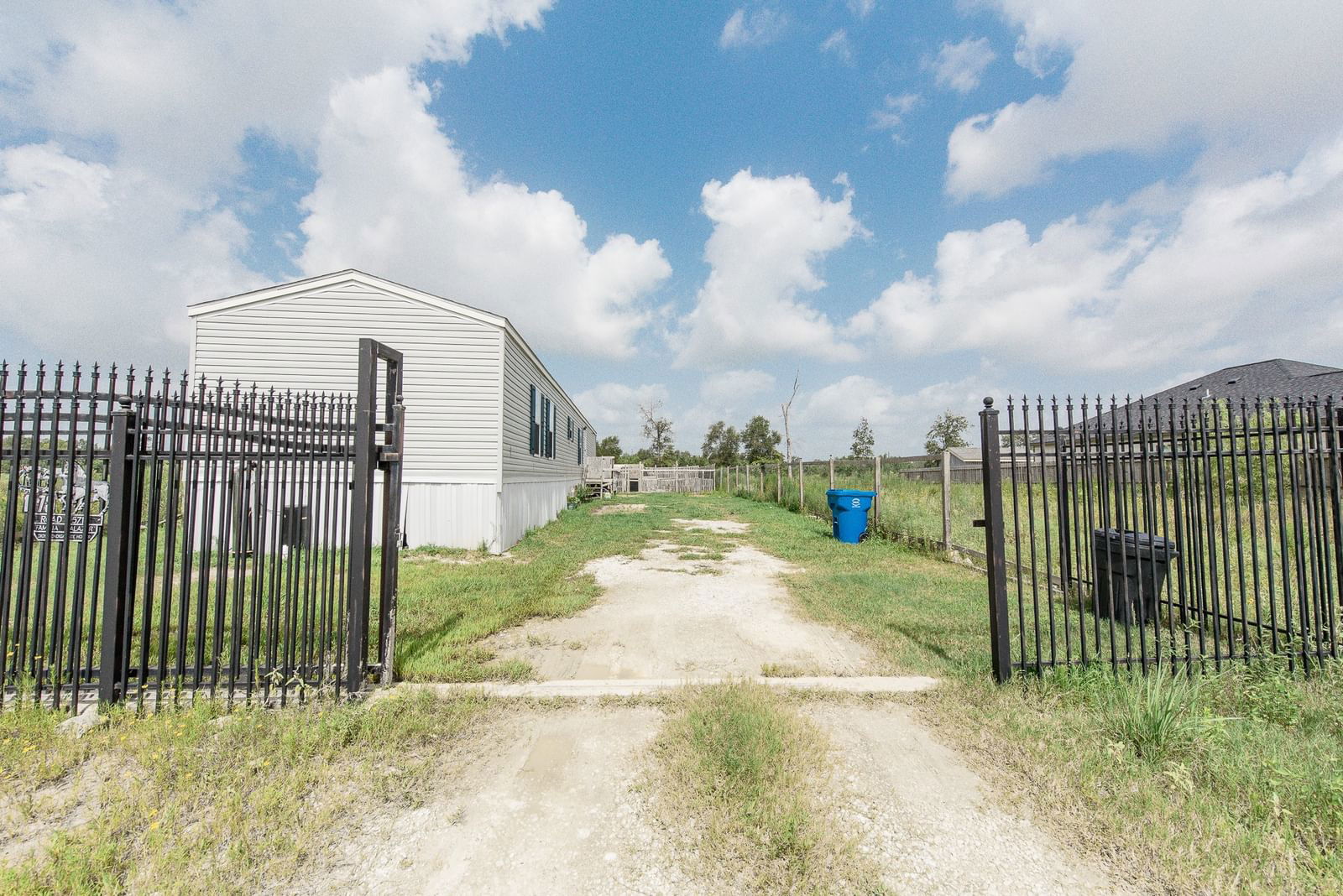 Real estate property located at 1173 Road 5714, Liberty, Santa Fe Sec 7, Cleveland, TX, US