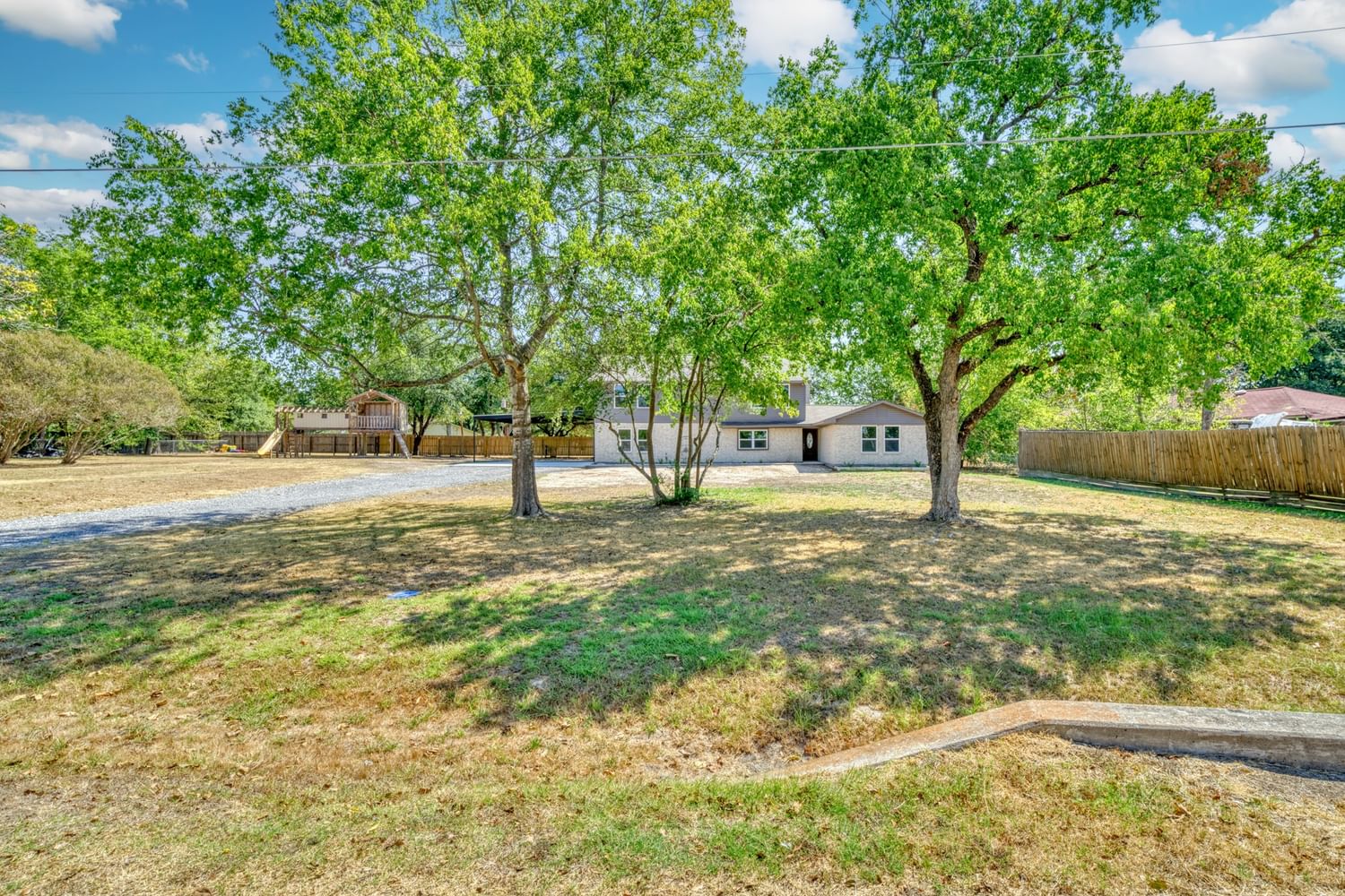 Real estate property located at 1021 State, Madison, Madisonville, TX, US