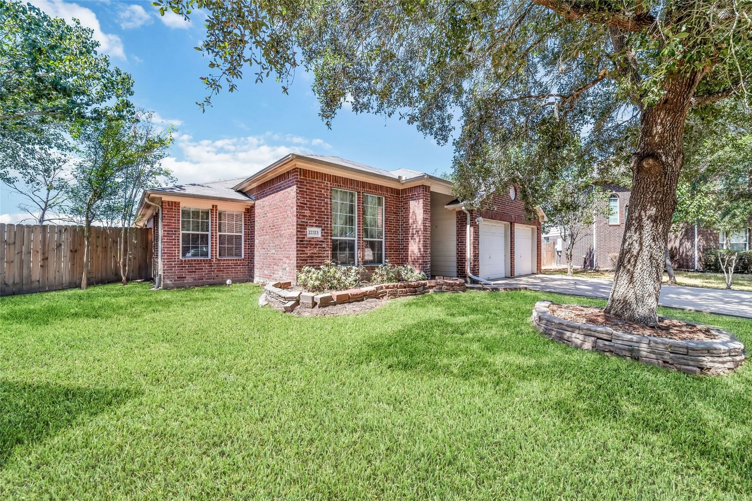 Real estate property located at 22323 Tea Rose, Fort Bend, Meadows Of Pkwy Lakes Sec 1, Richmond, TX, US