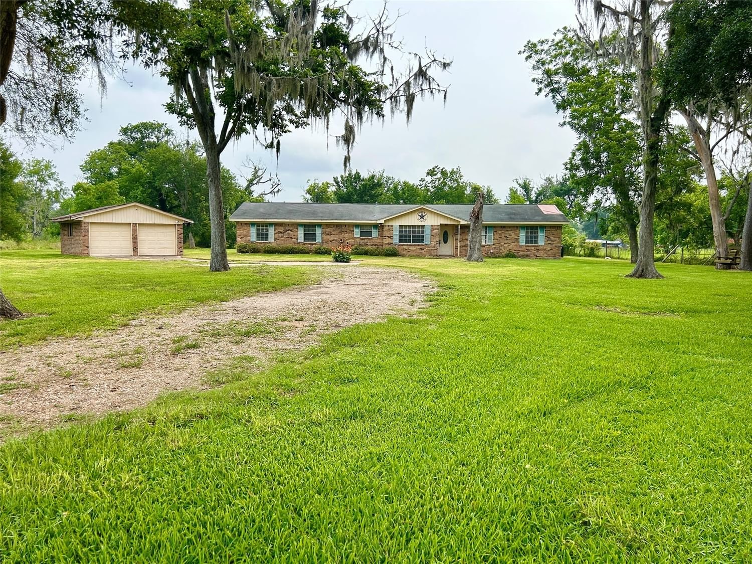 Real estate property located at 1434 County Road 878a, Brazoria, Homeland Acres, Sweeny, TX, US