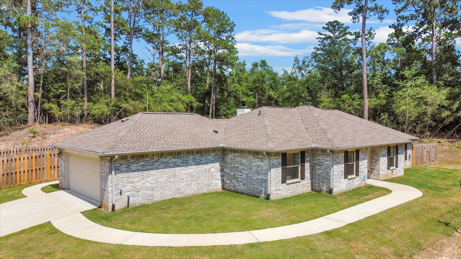 Real estate property located at 118 Twin Magnolia, Polk, Onalaska, TX, US