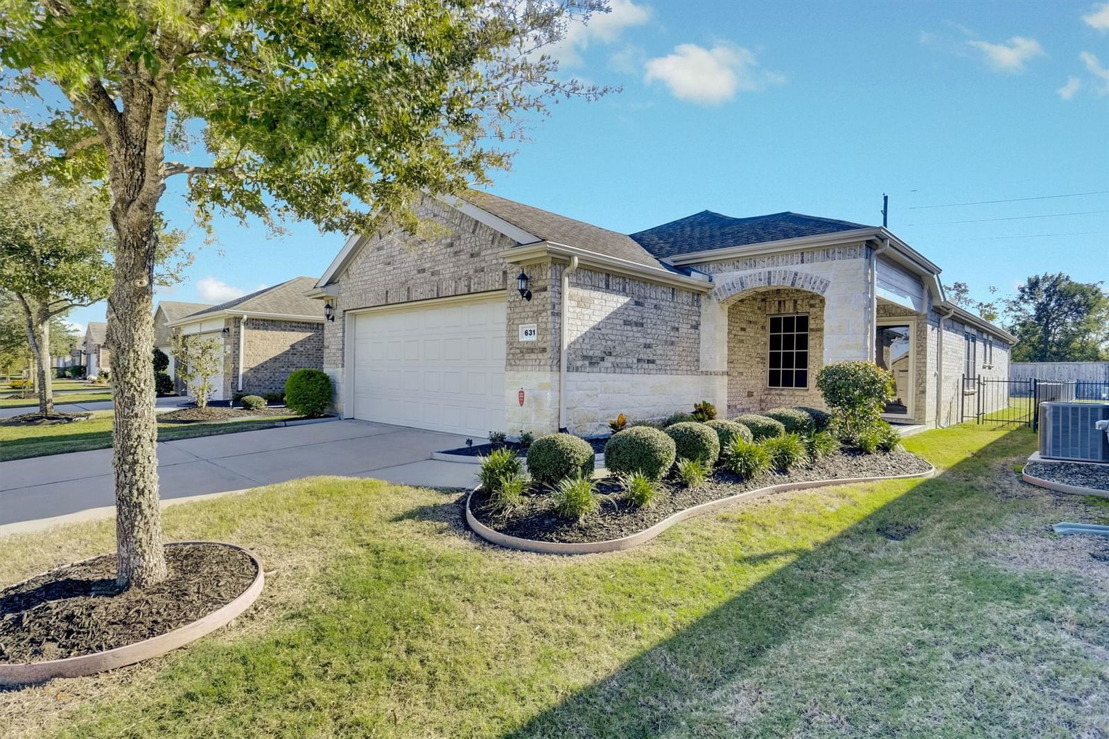 Real estate property located at 631 Saguaro, Fort Bend, Del Webb Richmond Sec 13-A, Richmond, TX, US