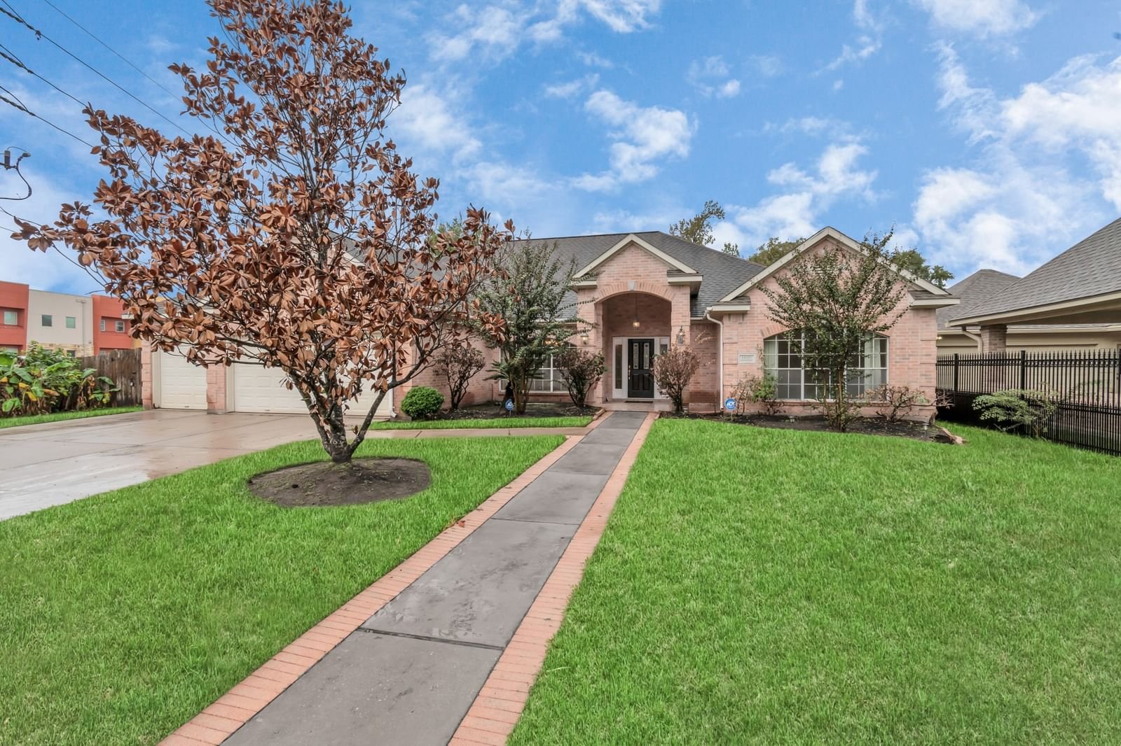 Real estate property located at 15107 T C Jester, Harris, Olde Oaks Sec 03, Houston, TX, US