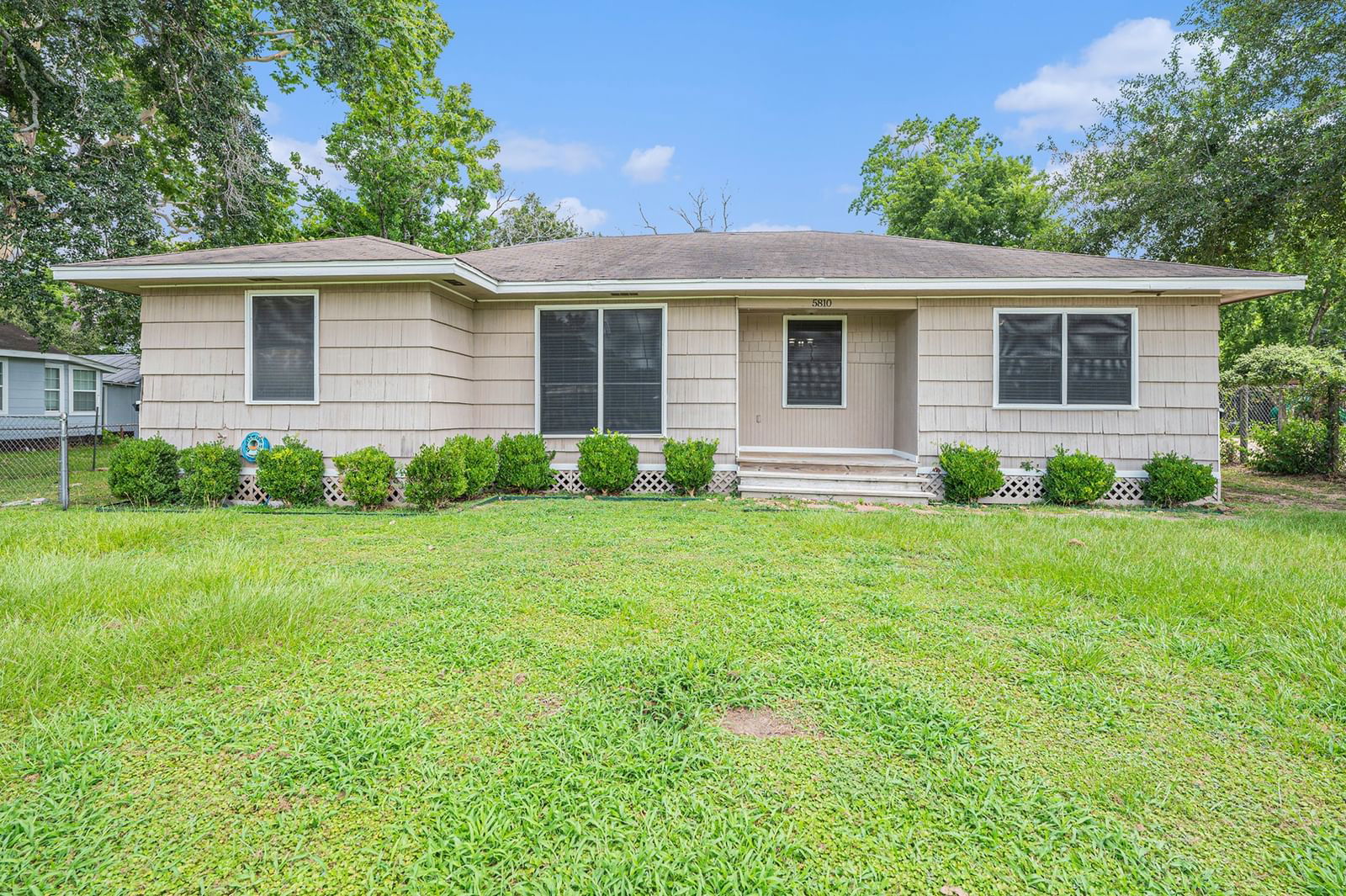 Real estate property located at 5810 Gardenia, Harris, North Katy Terrace, Katy, TX, US