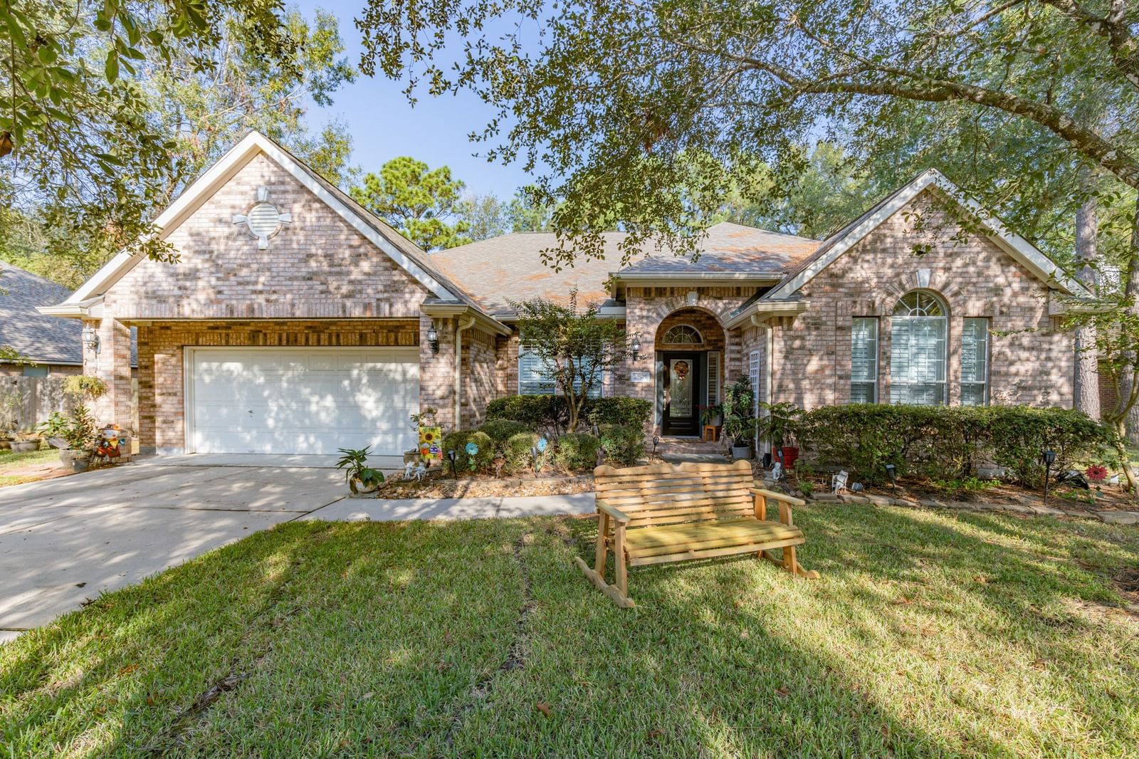 Real estate property located at 20573 Bentwood Oaks Drive, Montgomery, Bentwood 01, Porter, TX, US