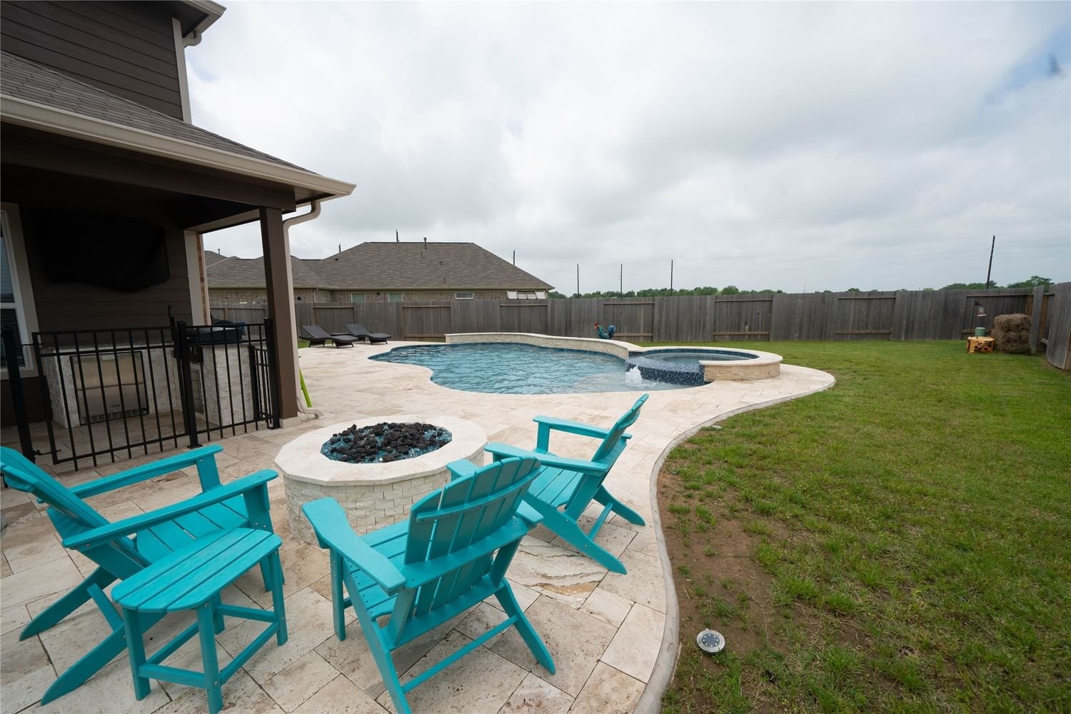 Real estate property located at 132 Highland Prairie, Waller, Beacon Hill Sec 1, Waller, TX, US