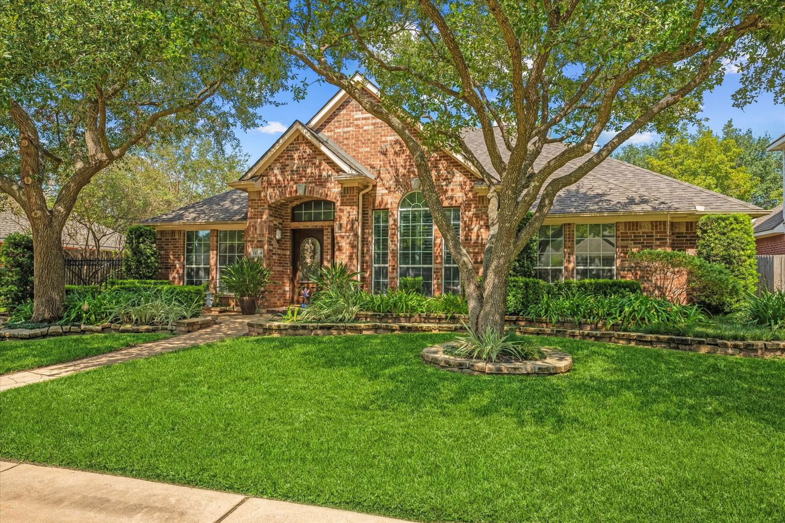 Real estate property located at 15718 Aberdeen Trails, Harris, Aberdeen Trails Sec 03 R/P, Houston, TX, US