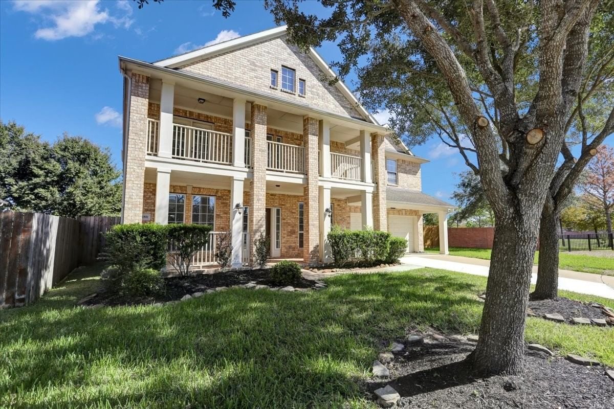 Real estate property located at 13801 Lilac View Ct, Fort Bend, SHADOW CREEK RANCH, Pearland, TX, US