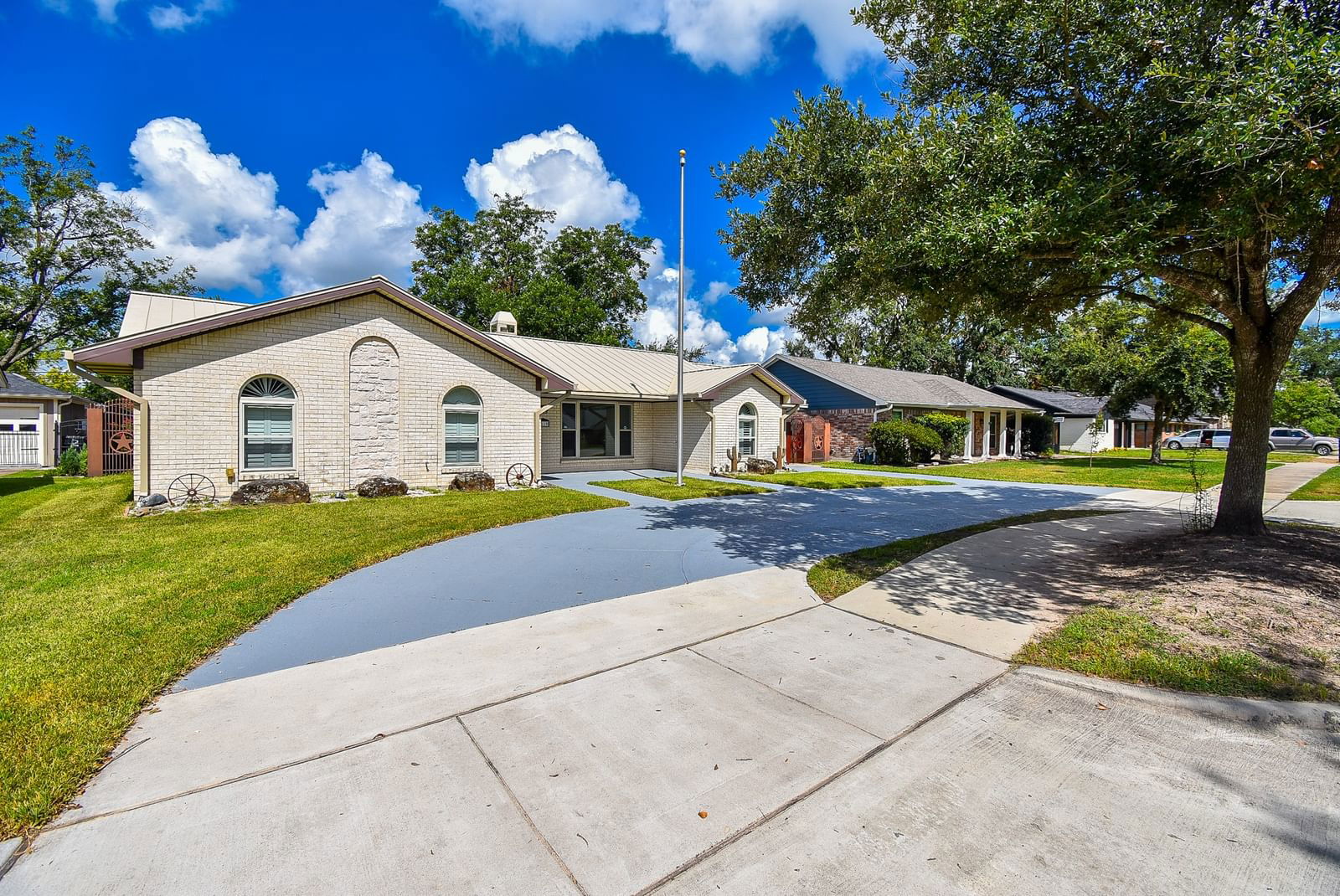 Real estate property located at 2119 Wycliffe, Harris, Prest Ridge Village, Houston, TX, US