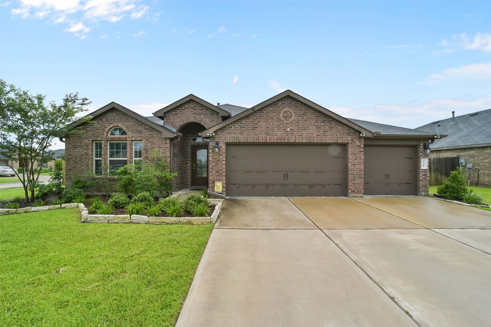 Real estate property located at 9214 Downing, Fort Bend, Bonbrook Plantation South Sec 10, Rosenberg, TX, US