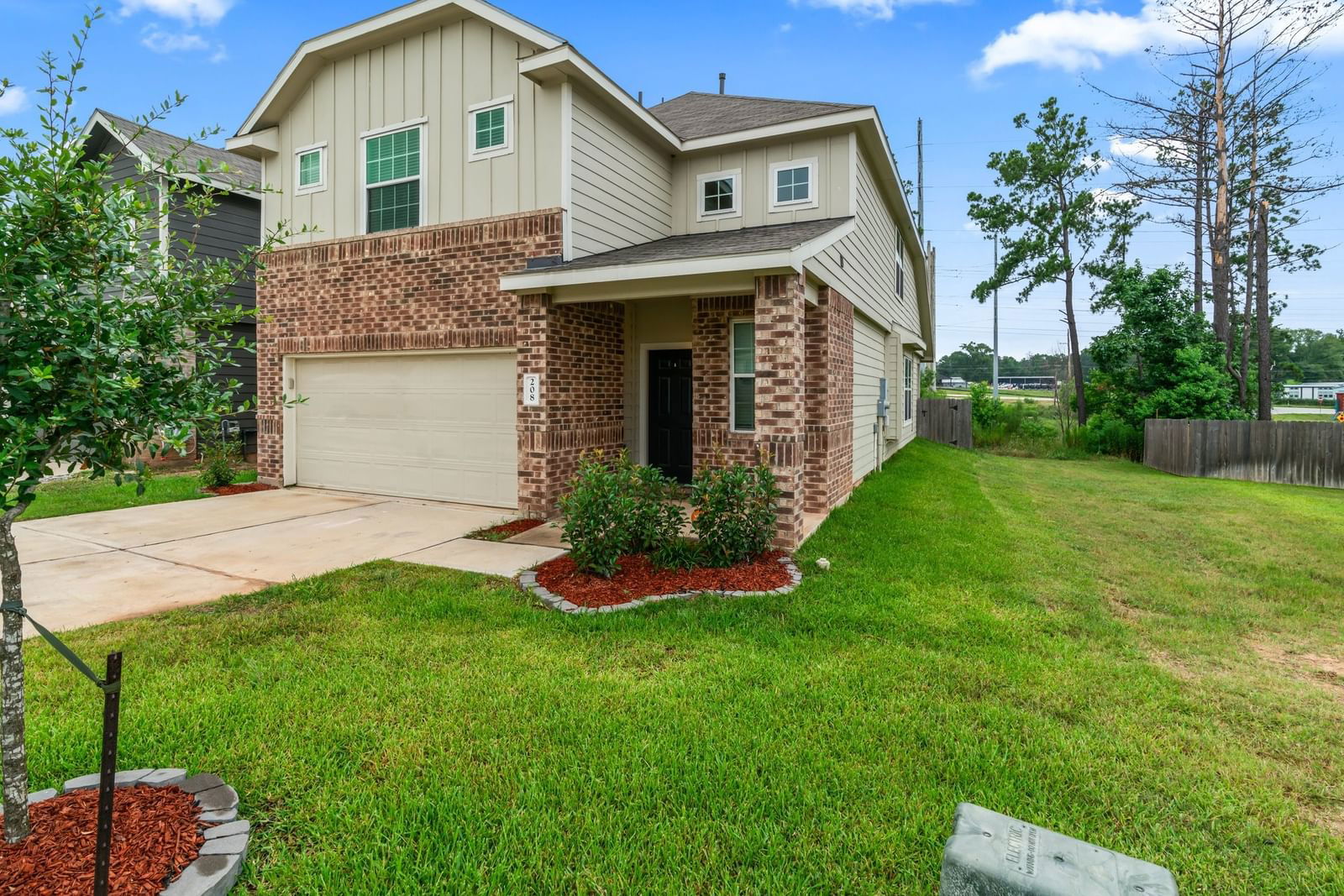 Real estate property located at 208 Shelby Meadow, Montgomery, South Meadows Amd 1, Willis, TX, US