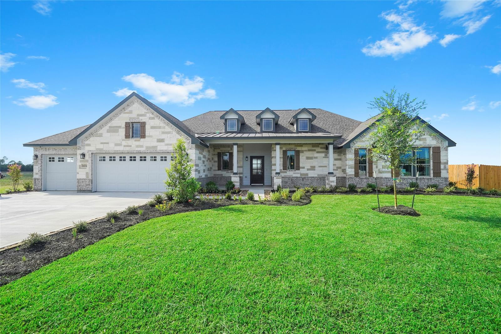 Real estate property located at 13332 Wichita Fall Trail, Montgomery, Deer Pines, Conroe, TX, US