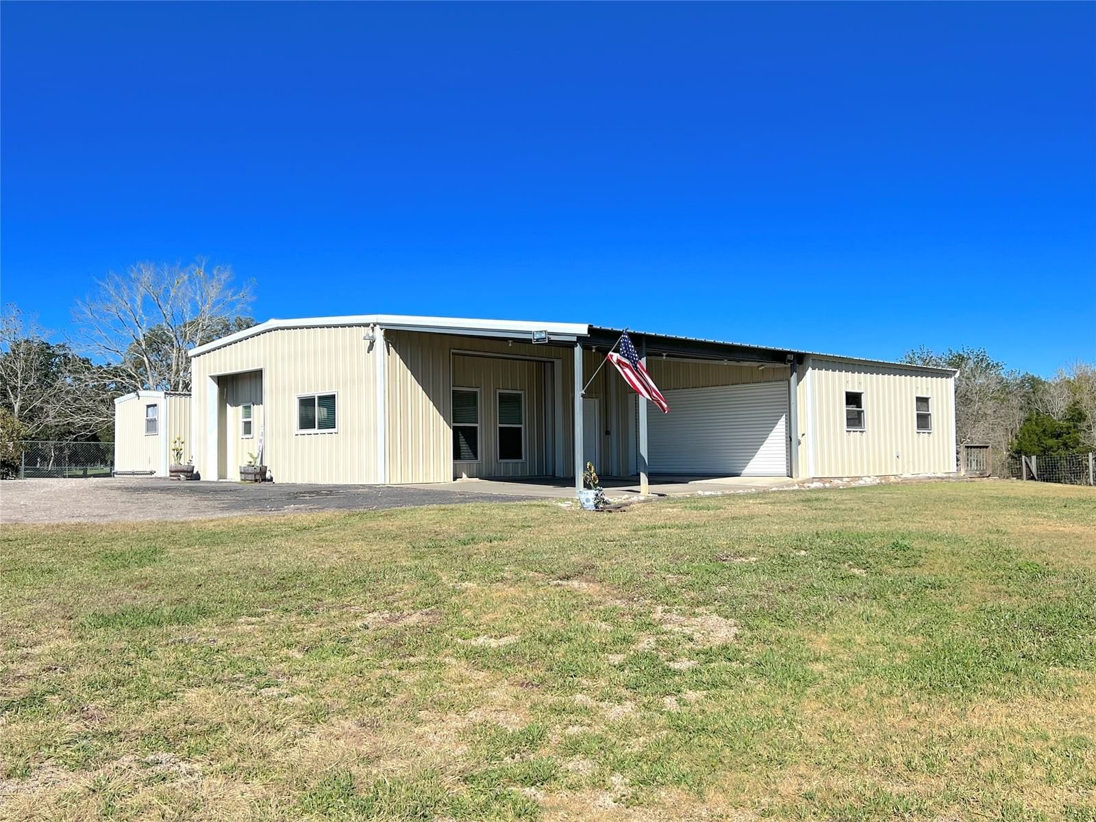 Real estate property located at 73 County Road 502c, Brazoria, D Mccormick, Sweeny, TX, US