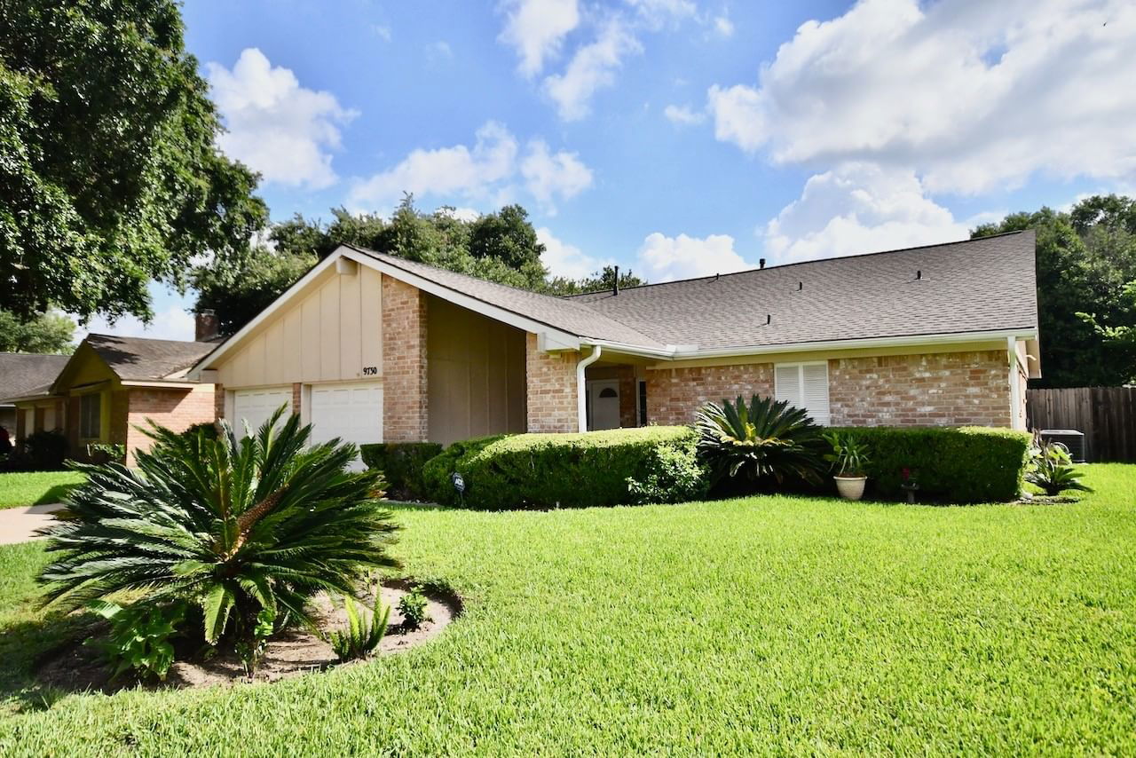 Real estate property located at 9730 Wickenburg, Harris, Glenshire Sec 07, Houston, TX, US