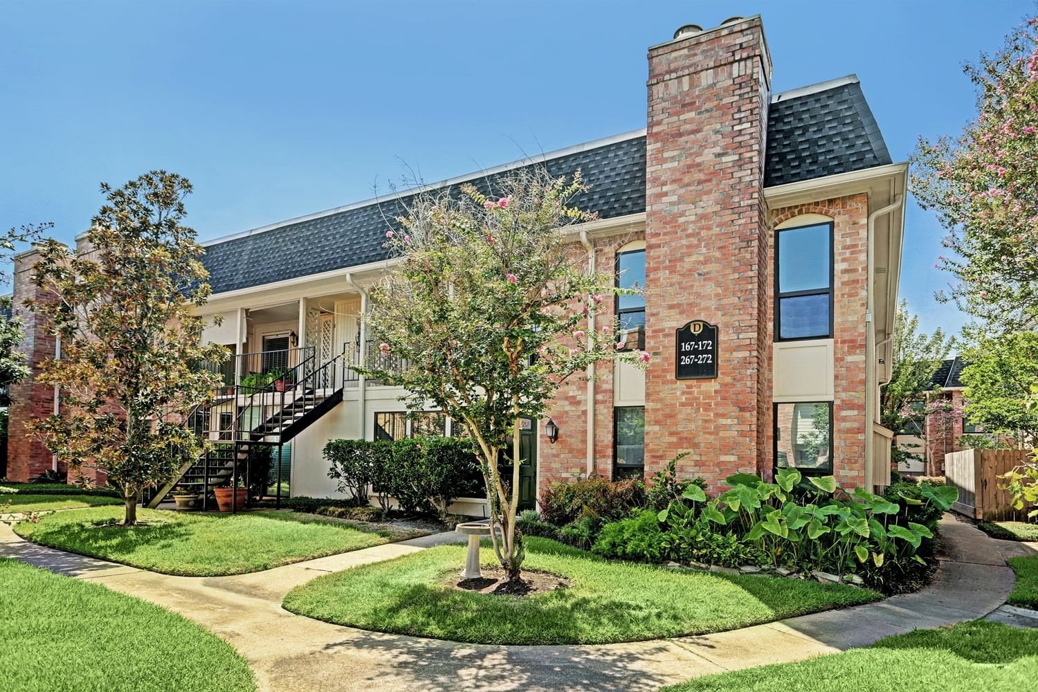 Real estate property located at 1601 Shepherd #272, Harris, River Oaks Gardens Condo, Houston, TX, US