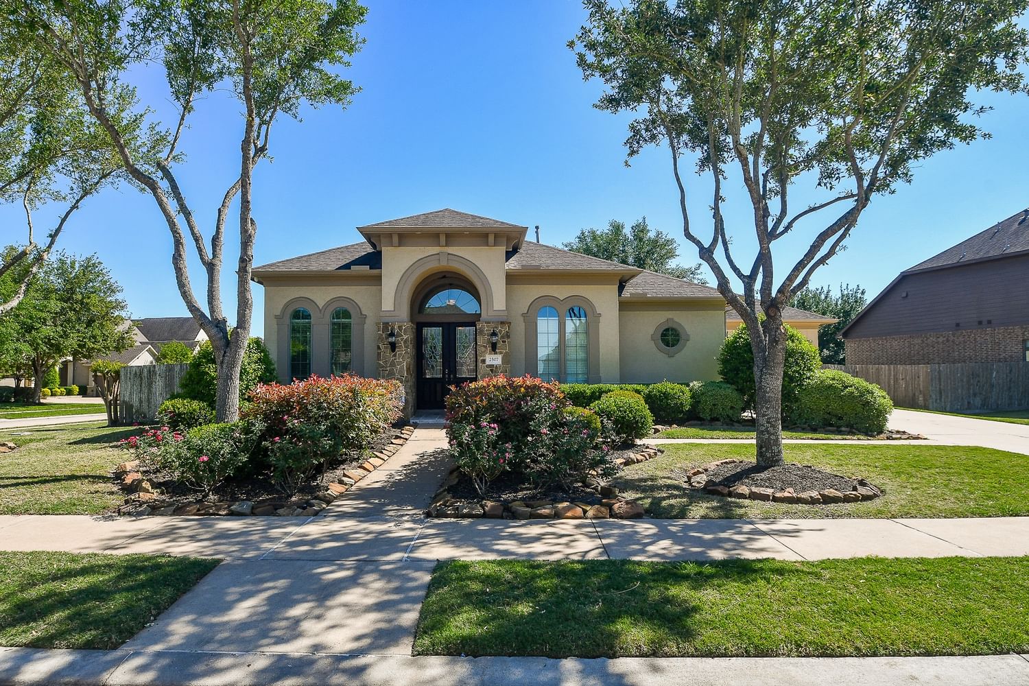 Real estate property located at 2507 Sentry Oak, Fort Bend, Telfair, Sugar Land, TX, US