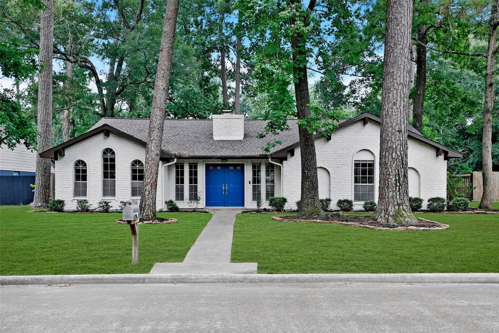 Real estate property located at 2162 Tree, Harris, Woodland Hills Village Sec 08, Kingwood, TX, US