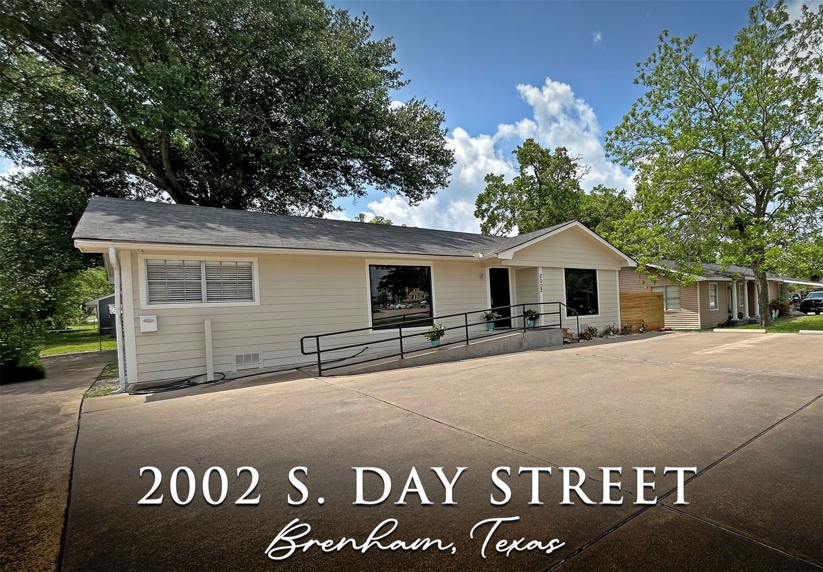 Real estate property located at 2002 Day, Washington, Atlow 2nd, Brenham, TX, US