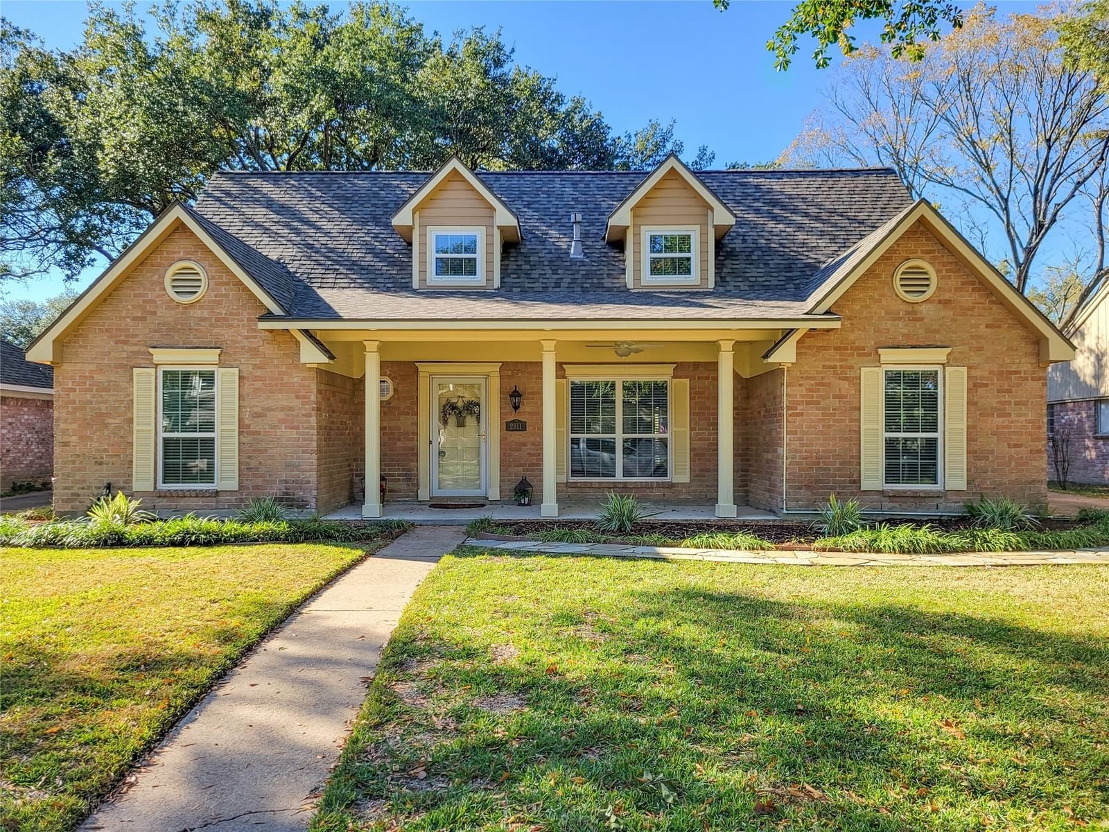 Real estate property located at 2811 Shadowdale, Harris, Spring Shadows Sec 12, Houston, TX, US