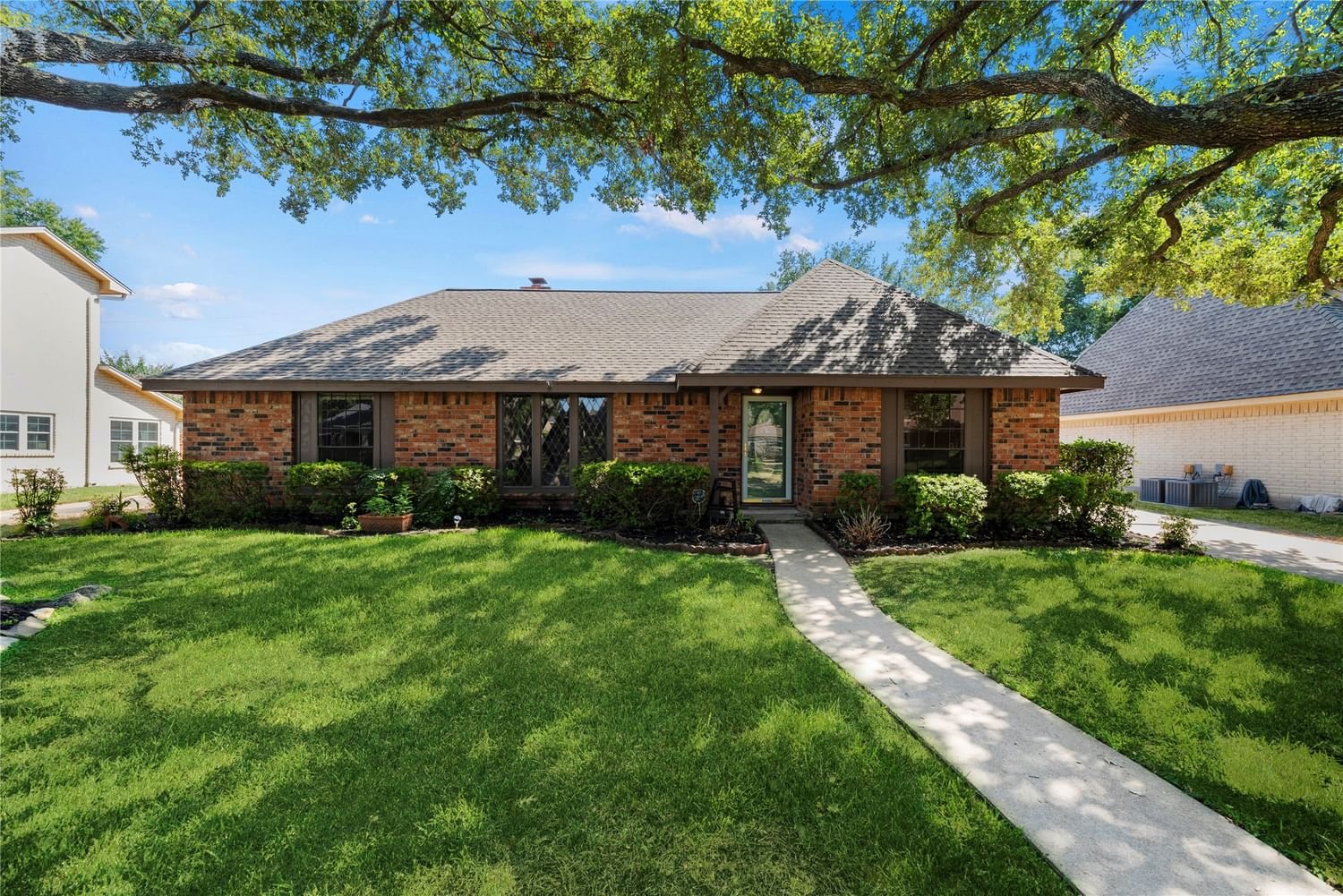 Real estate property located at 15731 Mesa Gardens, Harris, Houston, TX, US