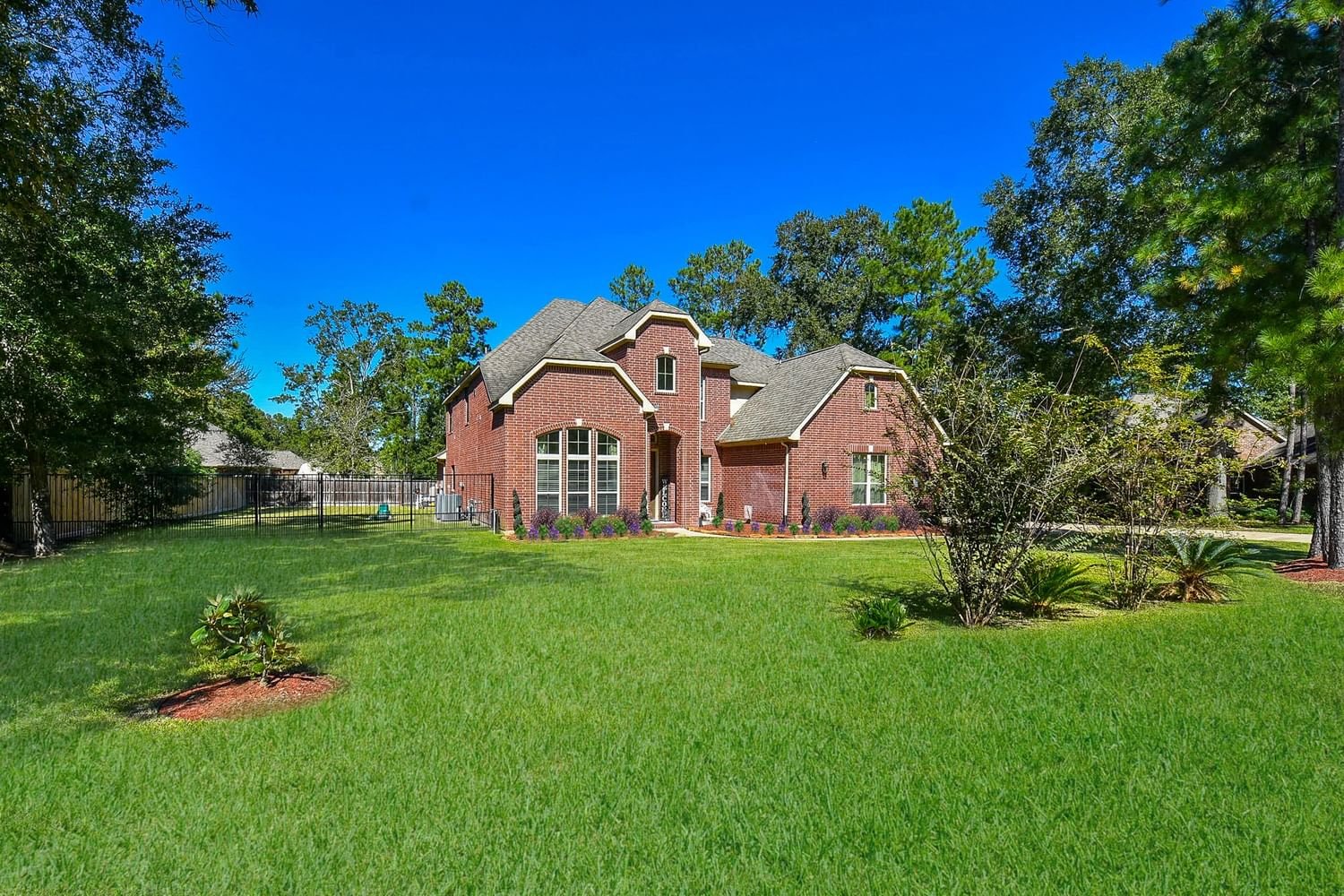 Real estate property located at 17806 Country, Montgomery, Country Woods Estates 02, Magnolia, TX, US