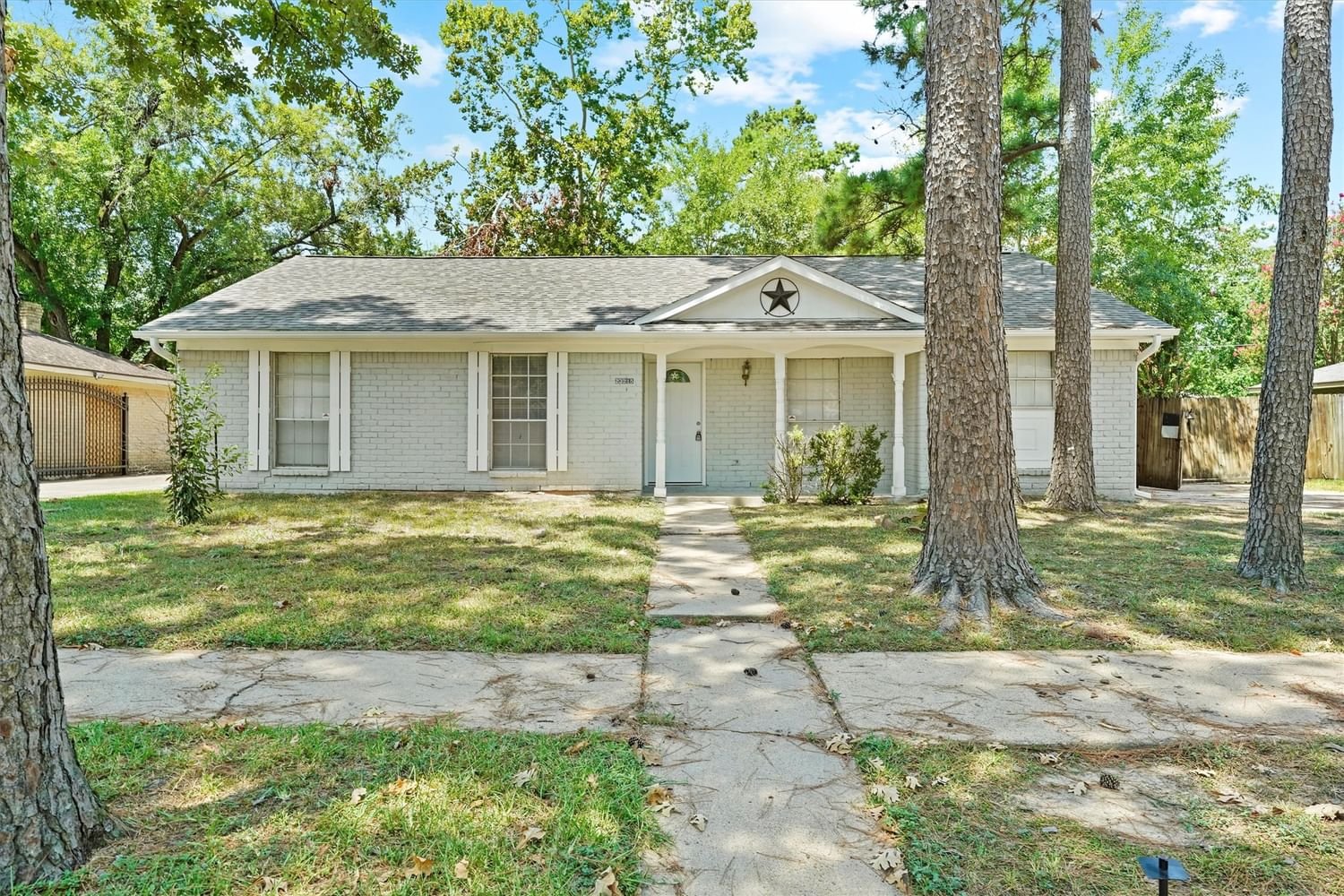 Real estate property located at 23215 Canyon Lake, Harris, Timber Lane Sec 01, Spring, TX, US