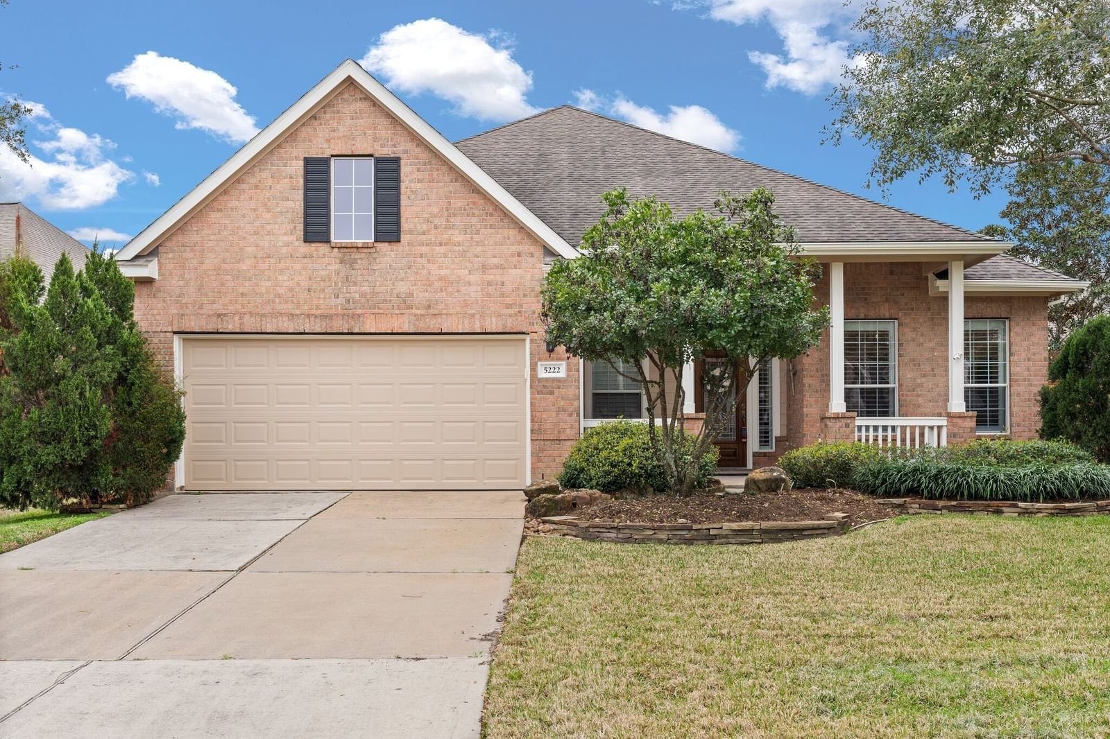 Real estate property located at 5222 Englewood Point, Fort Bend, Heritage Grand, Katy, TX, US