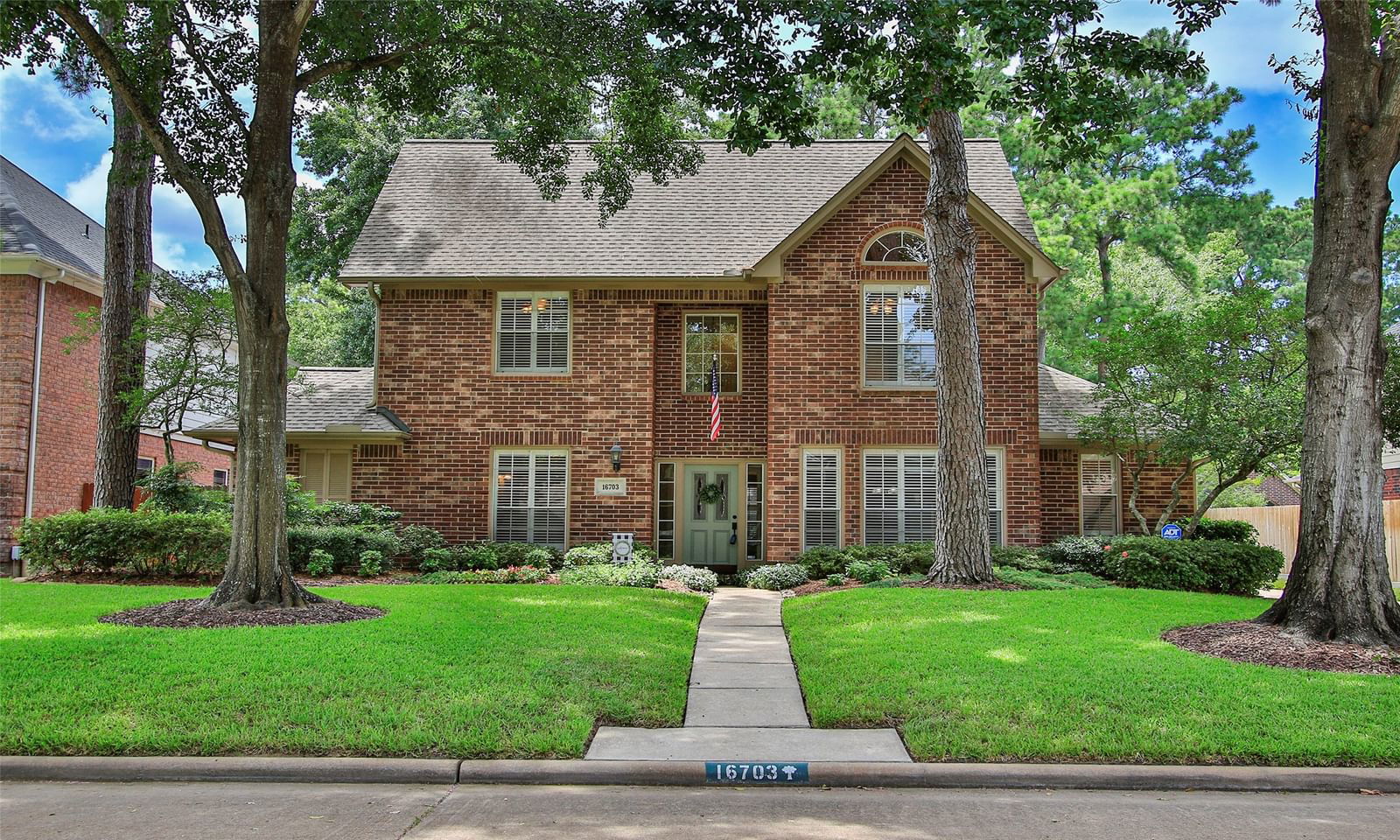 Real estate property located at 16703 Saint Johns Wood, Harris, Lakewood Forest, Tomball, TX, US